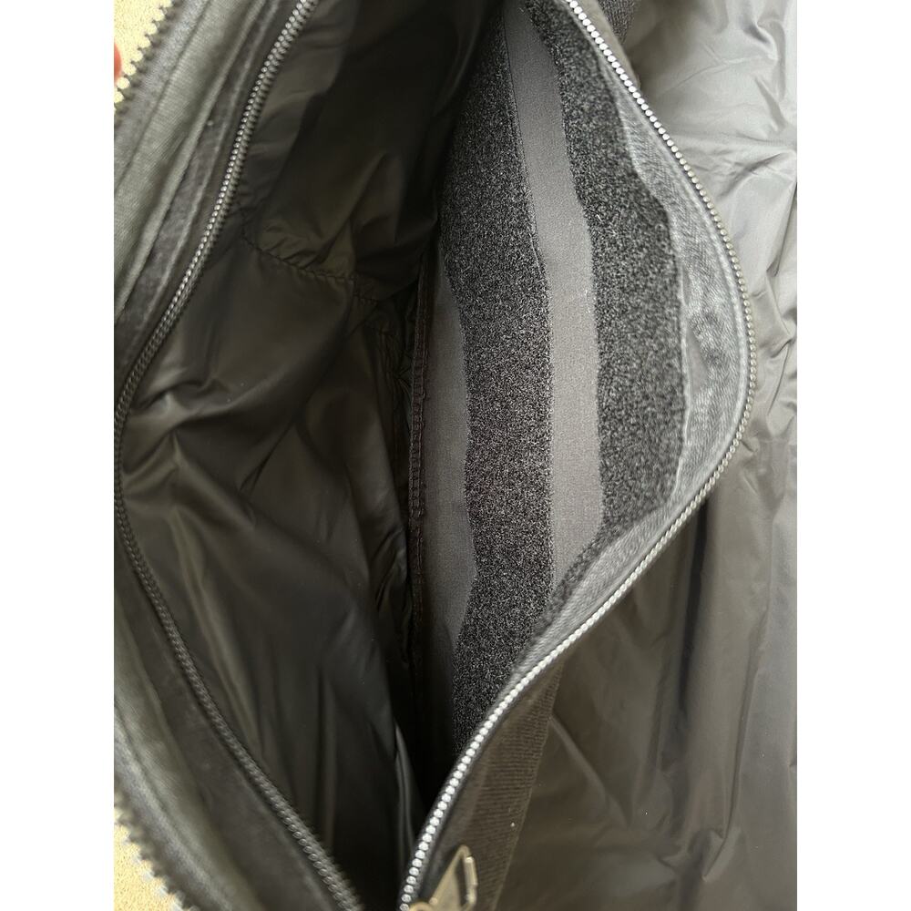 Undertech Undercover Concealed Carry Crossroads Fitted Vest Women's Size Medium - Picture 12 of 16